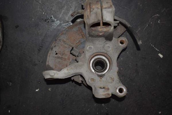 MOYEU AVANT GAUCHE VW TOURAN 2005 - Vue 2